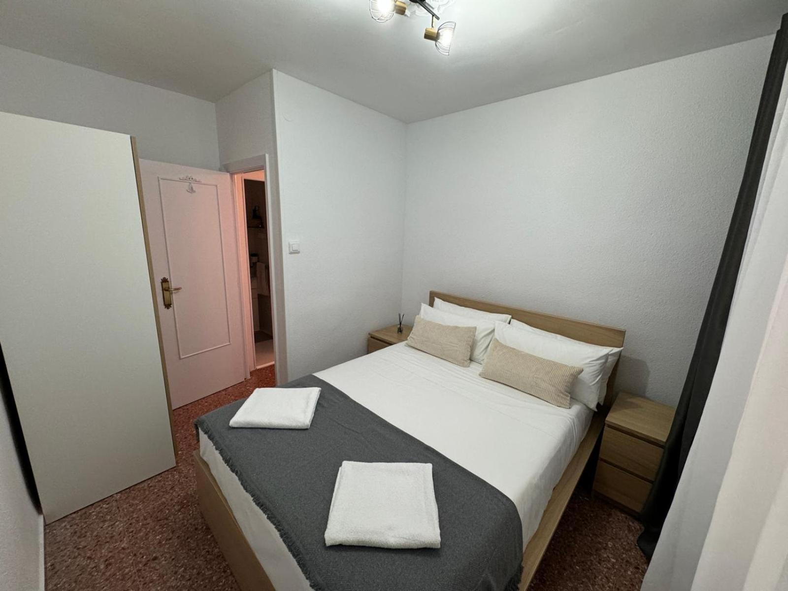 Apartments Del Sol Кульера Экстерьер фото